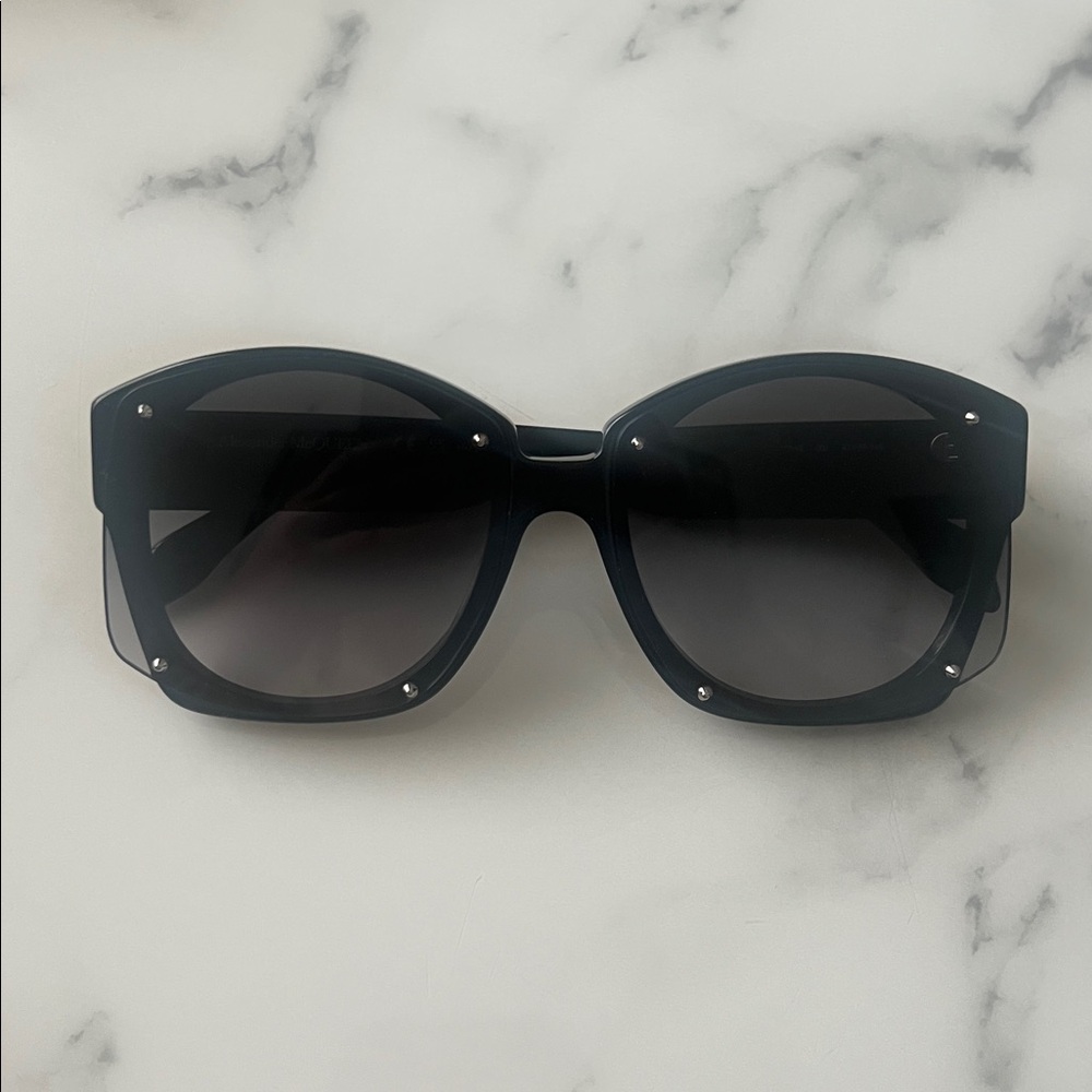 Alexander McQueen Havana sunglasses